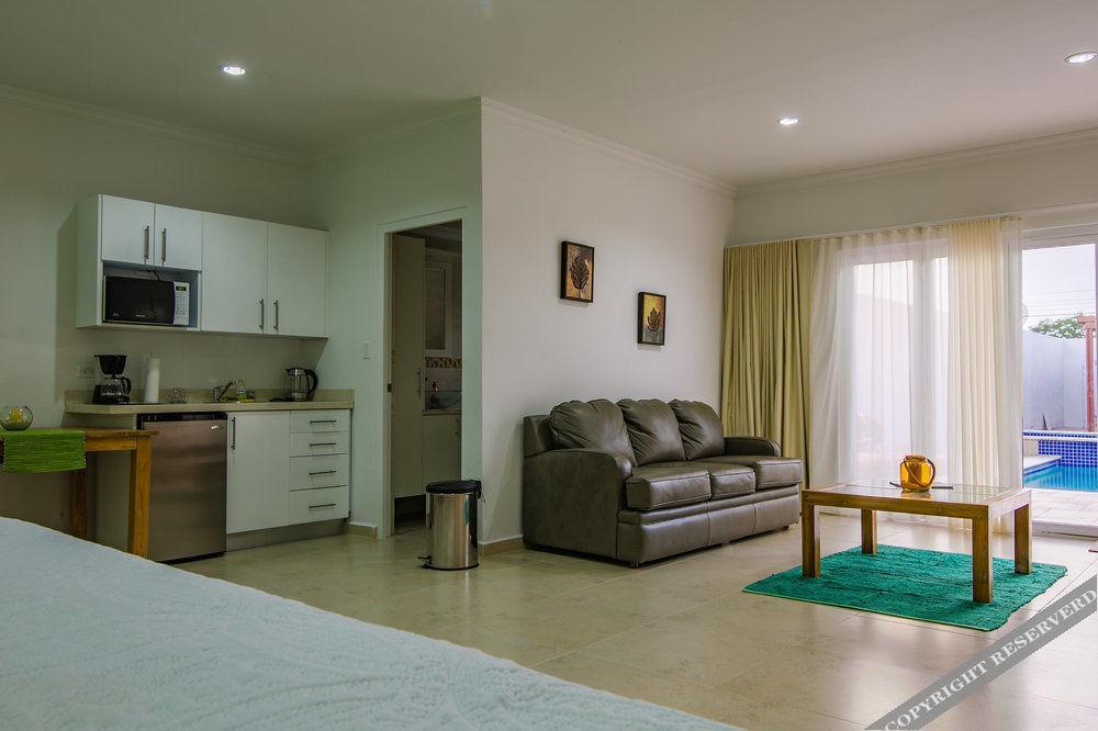 Aruba'S Bakval Suites المظهر الخارجي الصورة